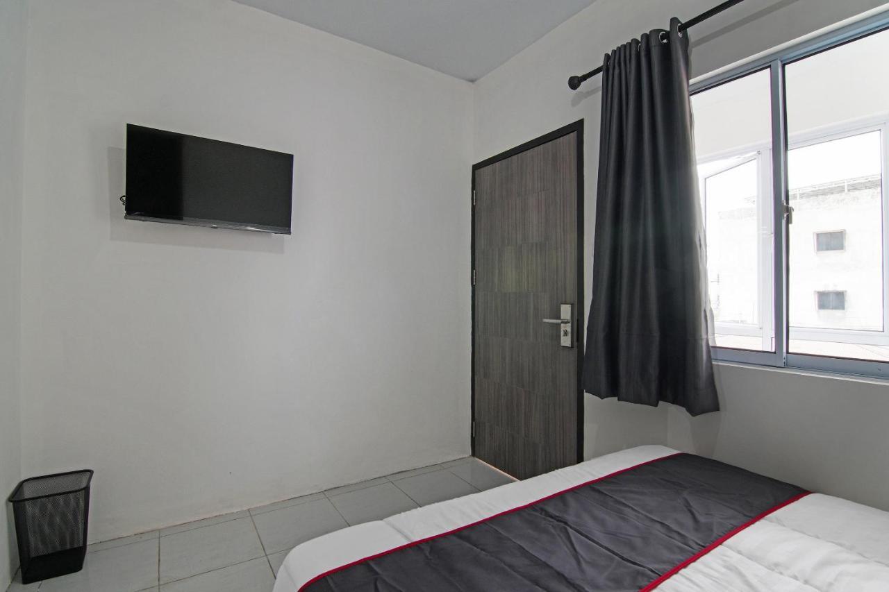 Oyo 92300 Koala House 호텔 페칸바루 외부 사진