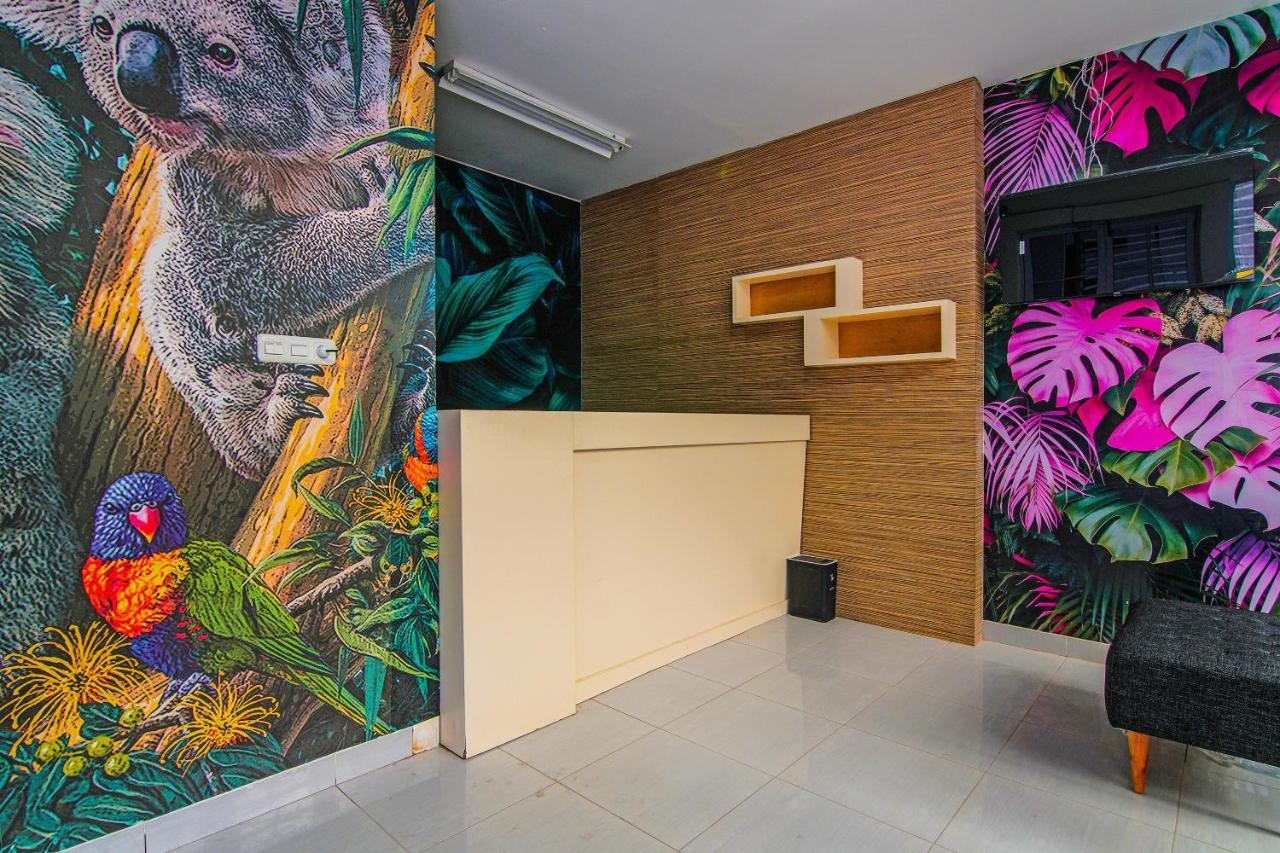 Oyo 92300 Koala House 호텔 페칸바루 외부 사진
